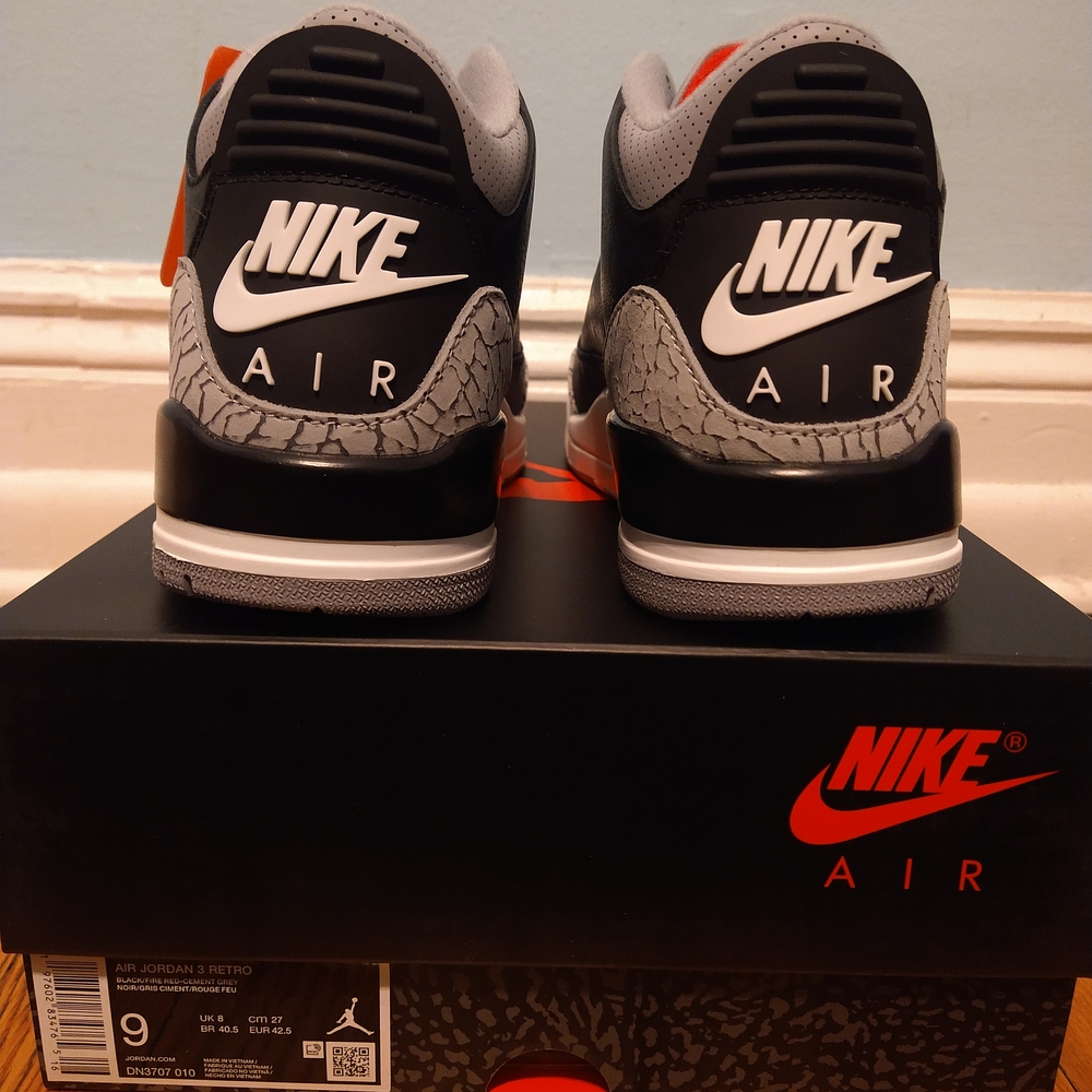 Nike Air Jordan 3 Retro - Black Cement